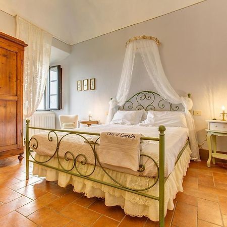 La Rocca Aparthotel Gambassi Terme Exteriör bild
