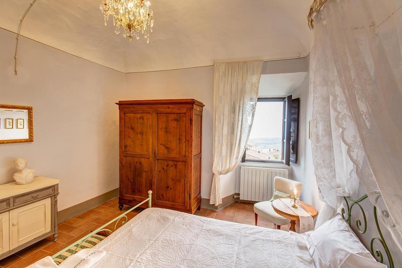 La Rocca Aparthotel Gambassi Terme Exteriör bild